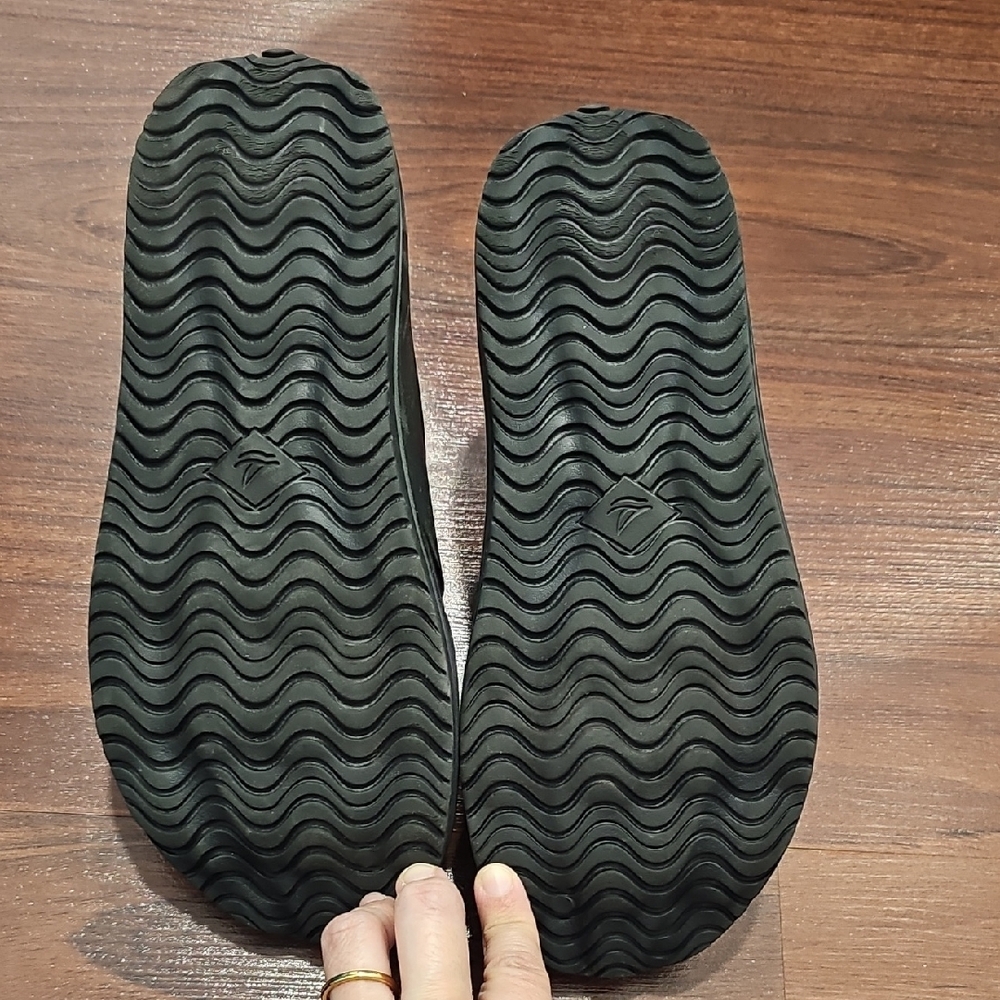 Sperry Black Slide Sandals - Picture 2 of 4